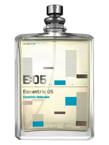 1200297_Escentric_Molecules-1.jpg